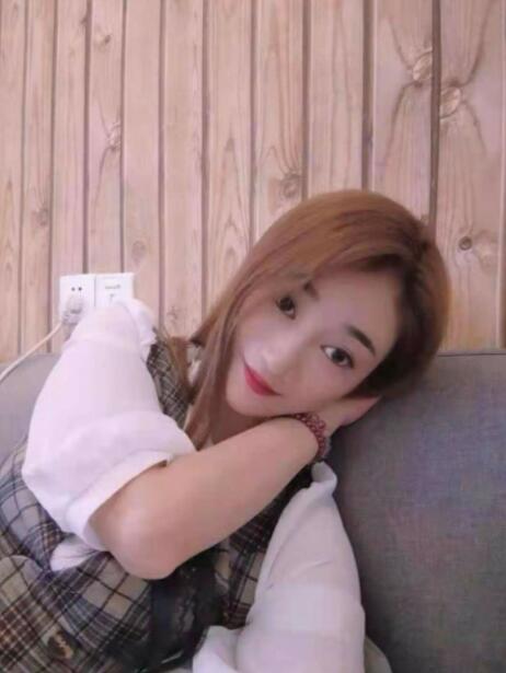 天河性感小紫萱